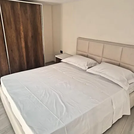 Vakantiehuis Suloti House Lungomare