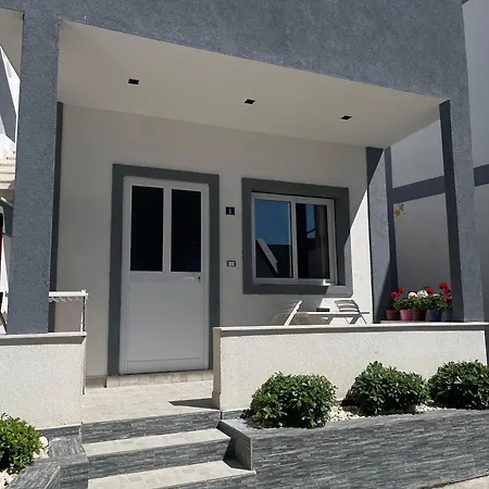 Suloti Retreat Homes *