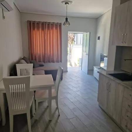 Suloti House Lungomare Holiday home Vlore
