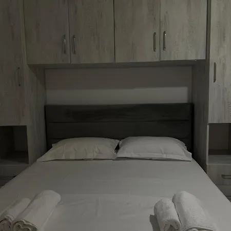 別荘 Suloti Retreat Homes